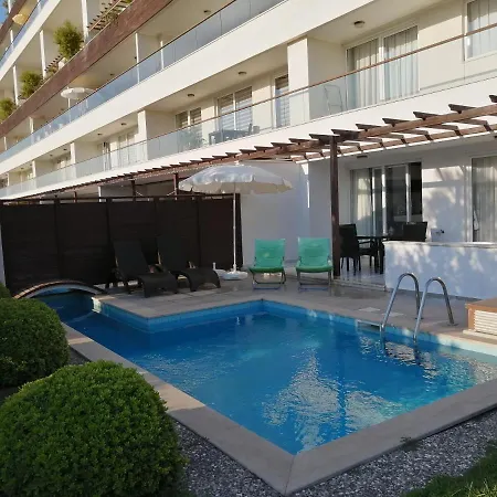 Babylon 1 With Private Pool アパート *